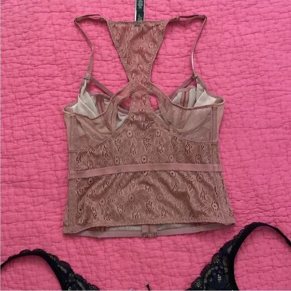 Victoria’s Secret Elegant Lace Bralette Set  2 pc - Picture 4 of 6